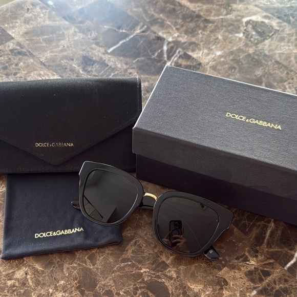 Dolce & Gabbana Black Sunglasses main image 9